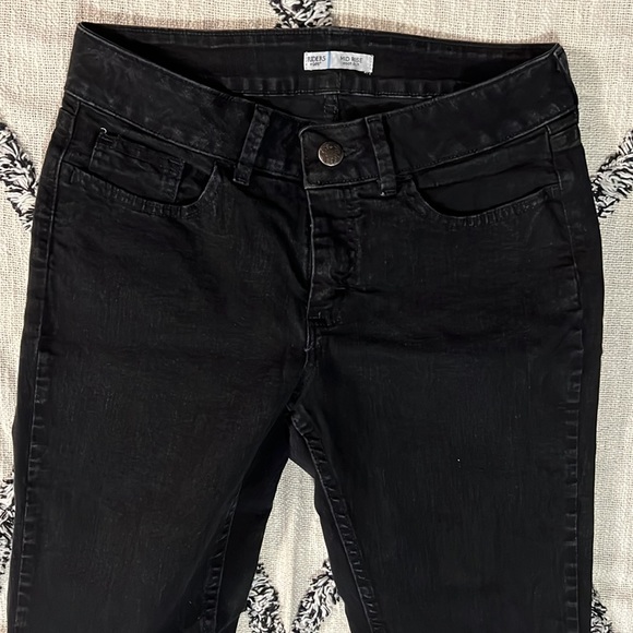 3 pair Riders by Lee black mid rise boot cut size 8M - Picture 5 of 6